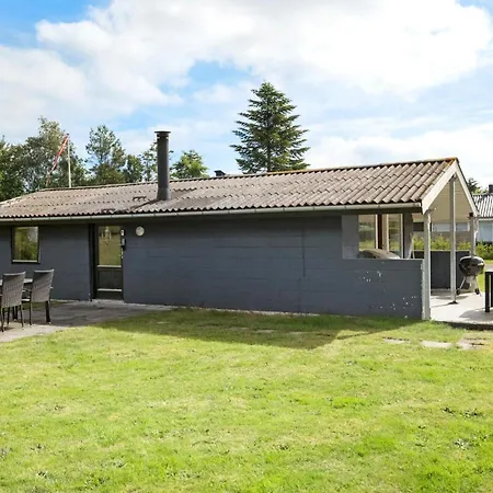 Ferienhaus 2 Bedroom In *