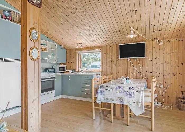 2 Bedroom In Hadsund