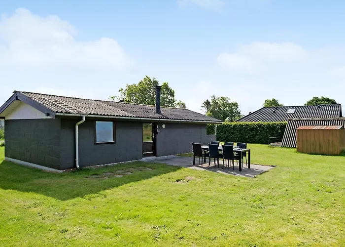 2 Bedroom In Hadsund